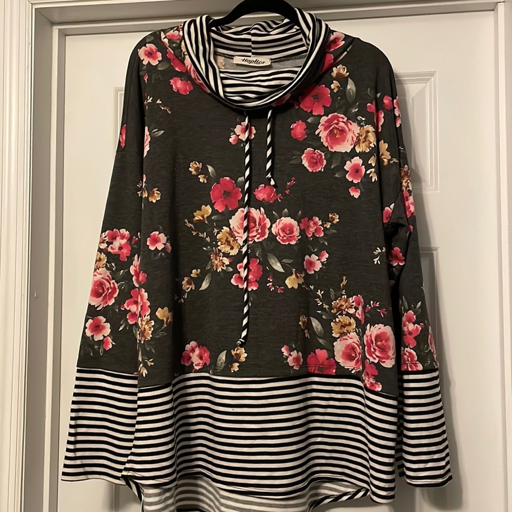 Haptics floral and black/white stripped turtleneck sweatshirt